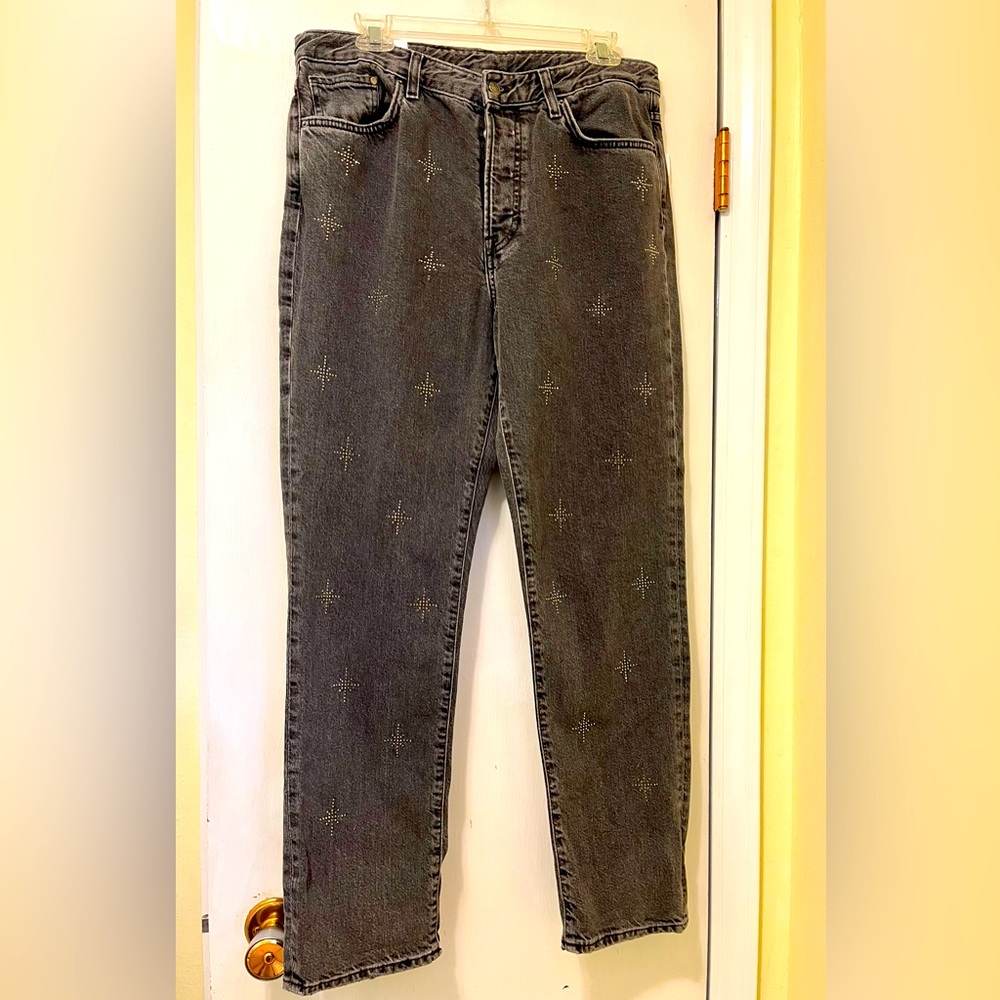 NWT H&M Gray Embellished Jeans w Rhinestone Stars  100% Cotton size 32